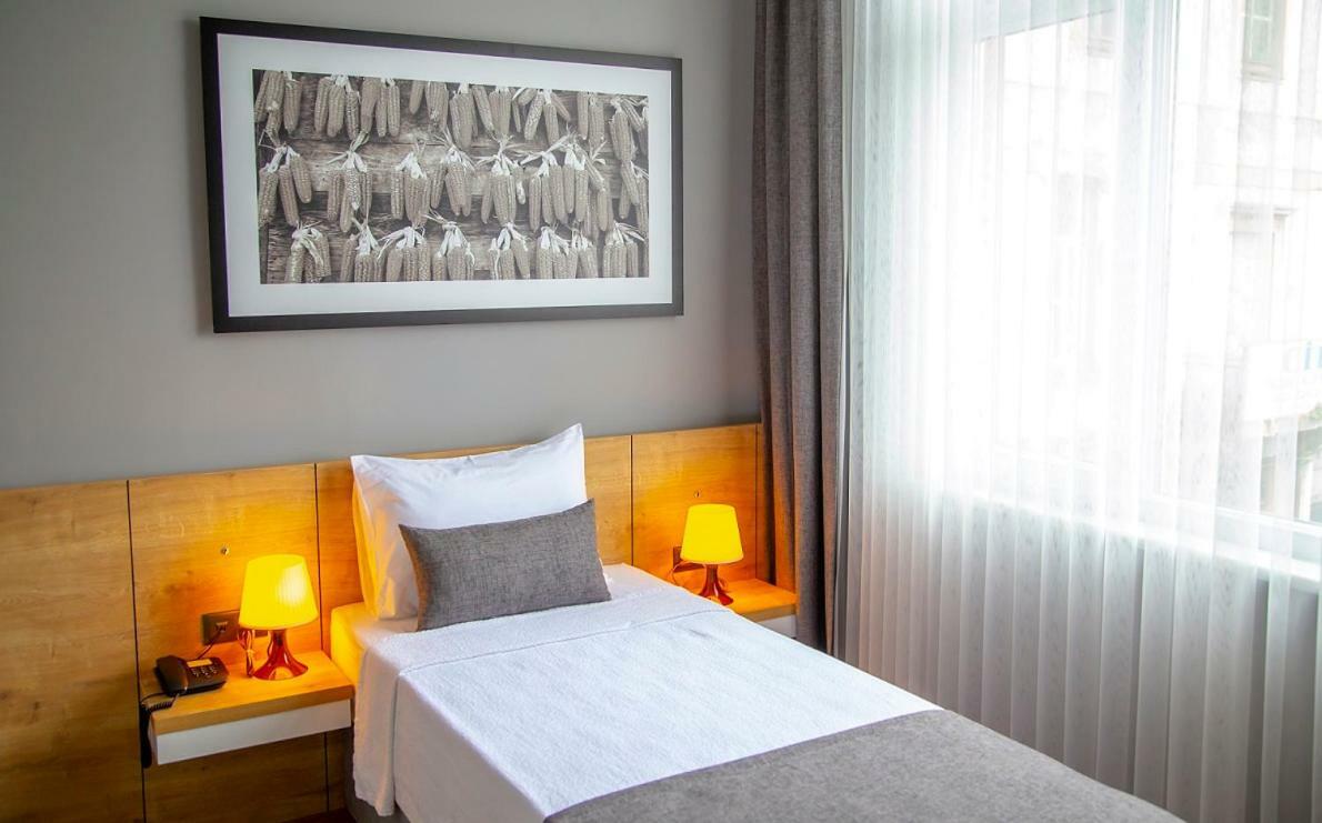 Uzer Otel ترابزون المظهر الخارجي الصورة